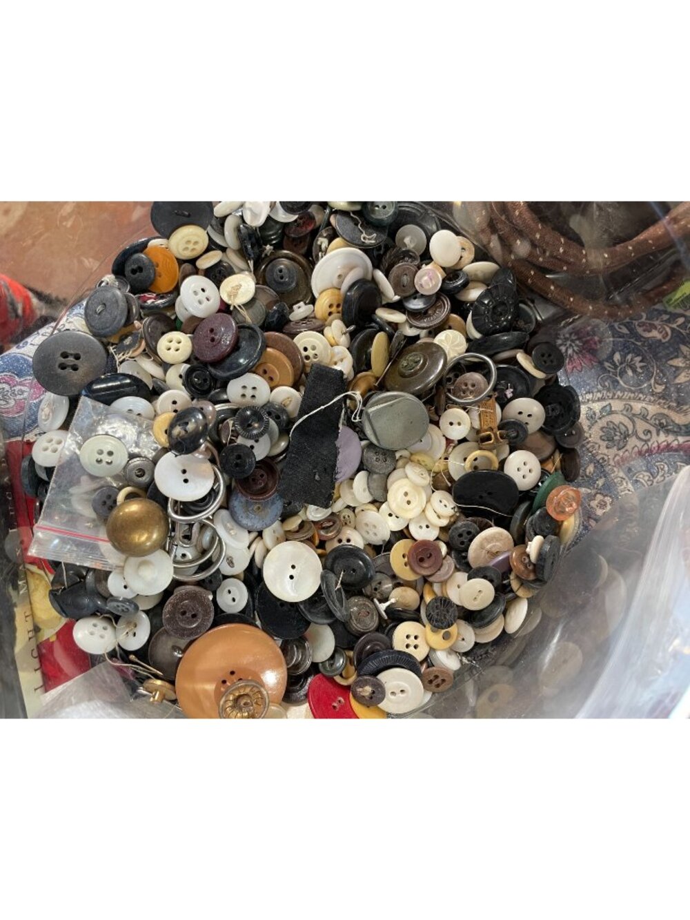 Vintage & Modern Button Lot Mixed Materials & Colors For Sewing Crafts & Collect